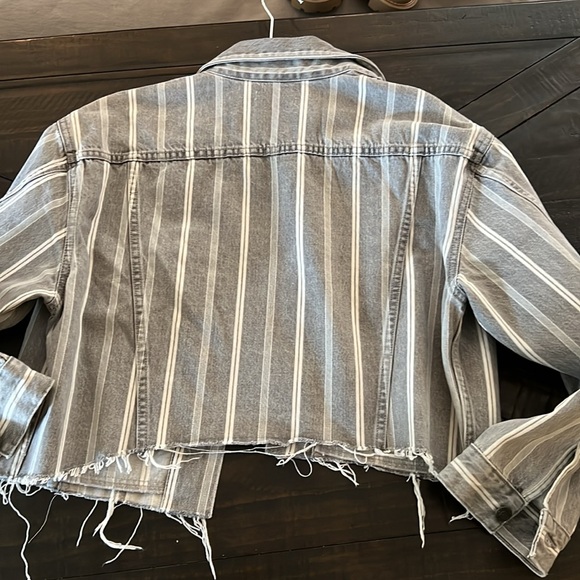 NWT Boyish The Harvey Cropped Denim Jacket - Picture 4 of 5